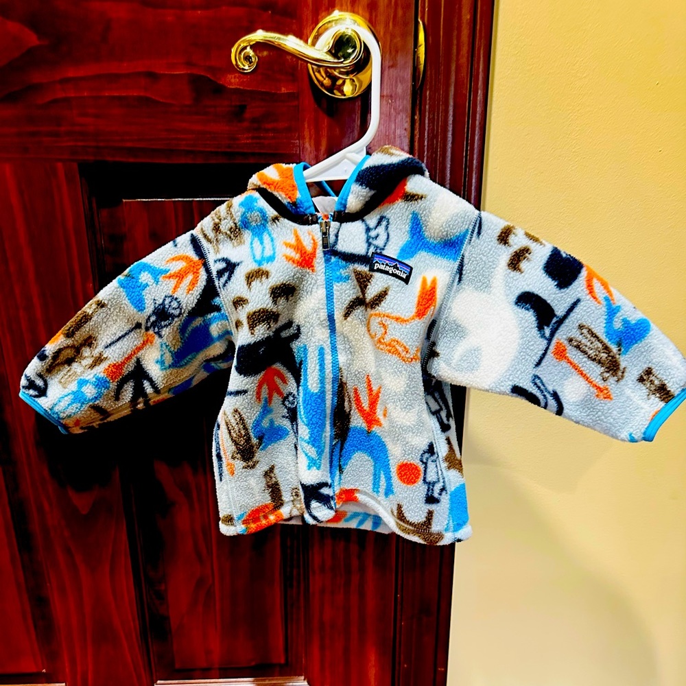 Patagonia Fleece Hooded Jacket. Size 6-12 months.